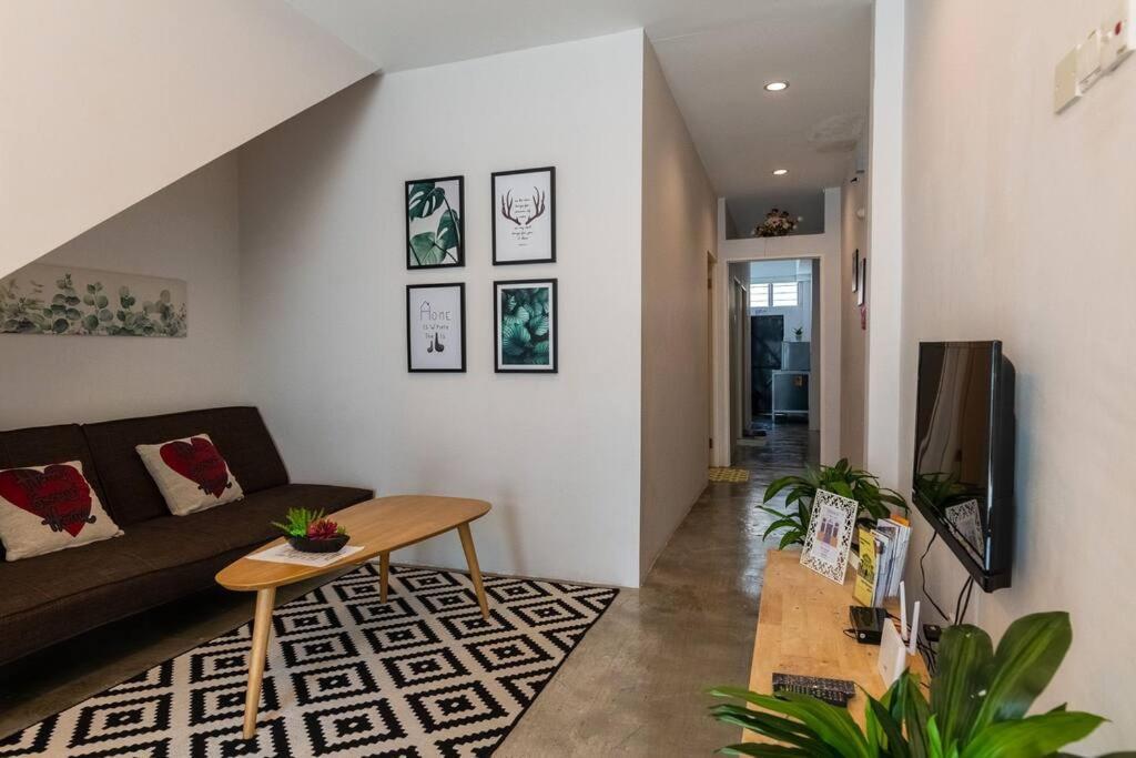 New Granny Cozy House Georgetown 2-6Pax Villa Dış mekan fotoğraf