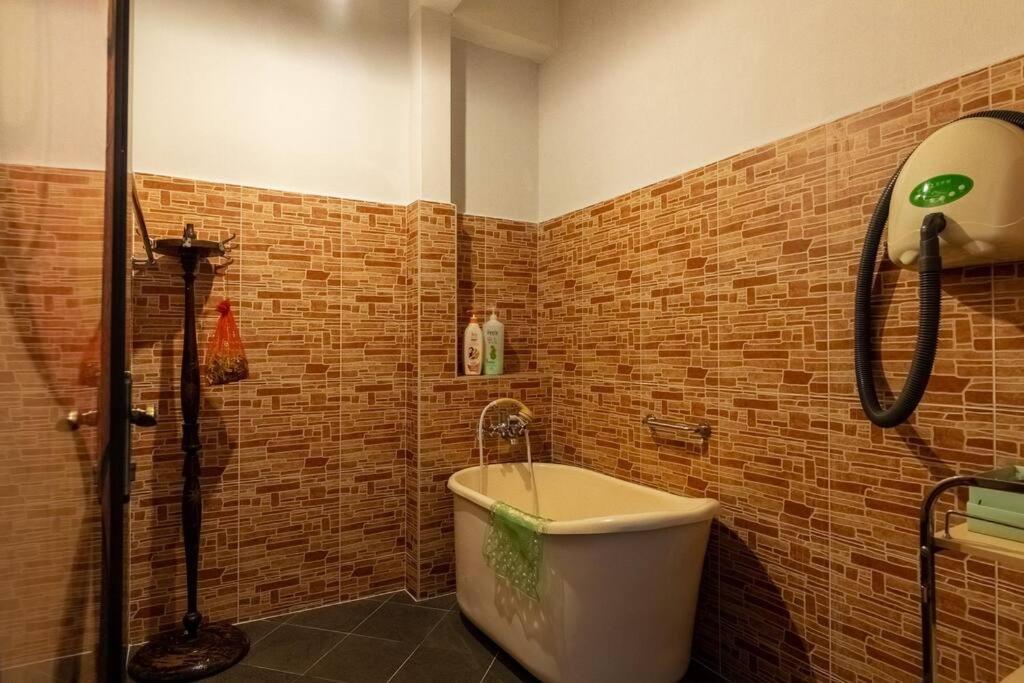 New Granny Cozy House Georgetown 2-6Pax Villa Dış mekan fotoğraf